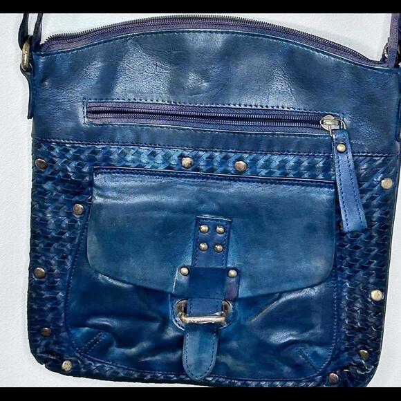 NWOT‎ Leather Blue Cross body with front pocket and stud details - Picture 1 of 7